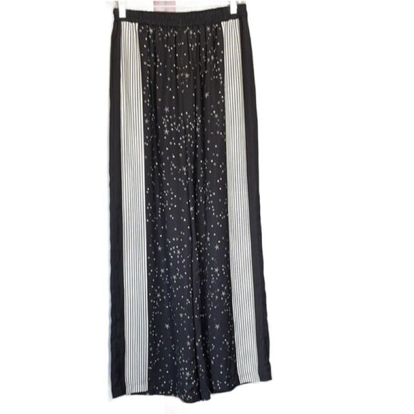Modern Works (NWT) Black and White Star Patterned Wide Leg Satin Pants (Size: M) - Picture 1 of 10